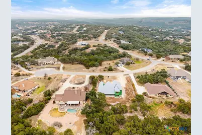 611 Parkview Place, Canyon Lake, TX 78133 - Photo 36