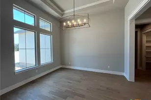 611 Parkview Pl, Canyon Lake, TX 78133 - Photo 12