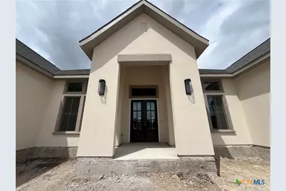 611 Parkview Place, Canyon Lake, TX 78133 - Photo 2
