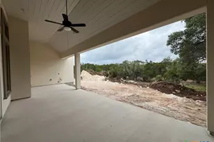 611 Parkview Pl, Canyon Lake, TX 78133 - Photo 12