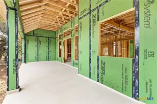 611 Parkview Pl, Canyon Lake, TX 78133 - Photo 20