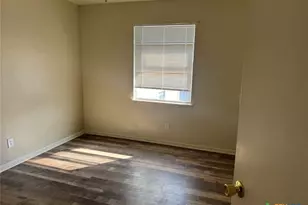 904 Houston St, Killeen, TX 76541 - Photo 12