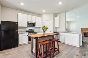 3605 McCrae Xing, San Antonio, TX 78264 - Photo 8