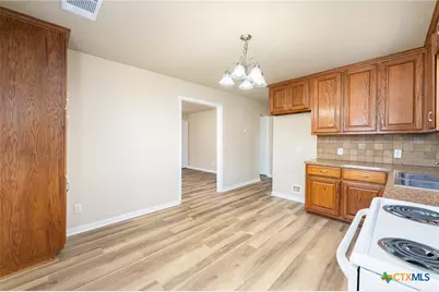 1601 Miller Street, Belton, TX 76513 - Photo 4