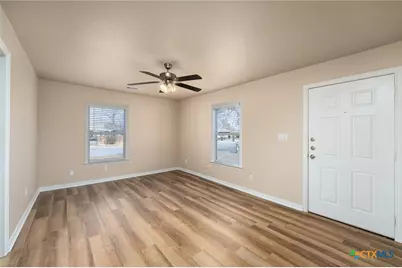 1601 Miller Street, Belton, TX 76513 - Photo 6