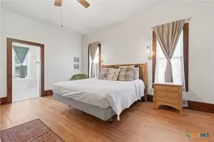 306 Avenue E, Shiner, TX 77984 - Photo 14