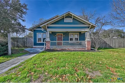 306 N Avenue E, Shiner, TX 77984 - Photo 1