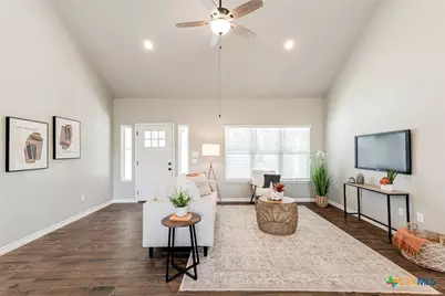 1127 Cedar Bend, Canyon Lake, TX 78133 - Photo 6