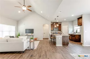 1127 Cedar Bend, Canyon Lake, TX 78133 - Photo 10