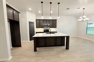 504 Roy Cordell St, Killeen, TX 76542 - Photo 6