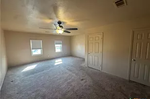 421 S 32nd St, Temple, TX 76501 - Photo 8