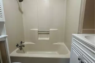 421 S 32nd St, Temple, TX 76501 - Photo 10