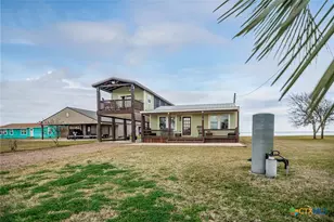 1067 N Cr 307, Port Lavaca, TX 77979 - Photo 6