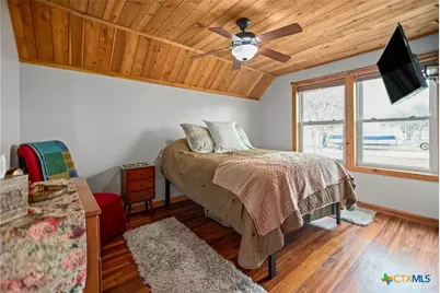 1067 N Cr 307, Port Lavaca, TX 77979 - Photo 34