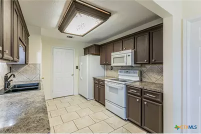4303 Flamingo Drive, Killeen, TX 76549 - Photo 6