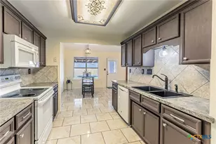 4303 Flamingo Dr, Killeen, TX 76549 - Photo 8