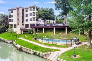 401 W Lincoln St, New Braunfels, TX 78130 - Photo 30