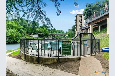 401 W Lincoln Street #A208, New Braunfels, TX 78130 - Photo 24