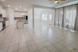 632 Ridge Meadow Dr, New Braunfels, TX 78130 - Photo 4