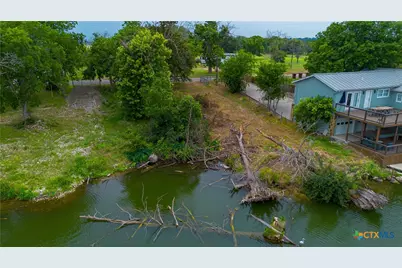 829 Lakeside Pass, New Braunfels, TX 78130 - Photo 14