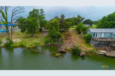 829 Lakeside Pass, New Braunfels, TX 78130 - Photo 10