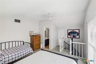 520 S 15th St, Port O'Connor, TX 77982 - Photo 34