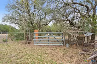 1118 W Main St, Gatesville, TX 76528 - Photo 20
