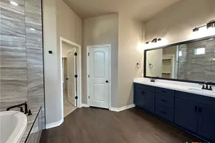 1054 Alice Cir, Temple, TX 76502 - Photo 22