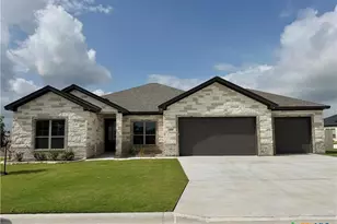 1054 Alice Cir, Temple, TX 76502 - Photo 2