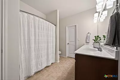 610 Ridgehorn Drive, New Braunfels, TX 78130 - Photo 12