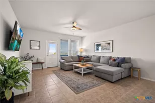 610 Ridgehorn Dr, New Braunfels, TX 78130 - Photo 4