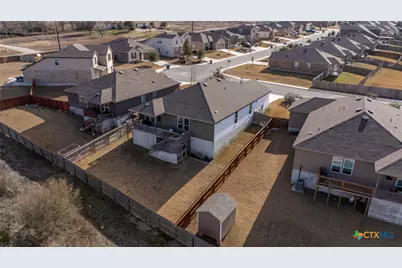 610 Ridgehorn Drive, New Braunfels, TX 78130 - Photo 26