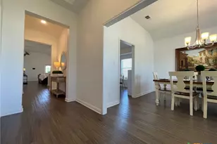 311 Brushy Creek, Victoria, TX 77904 - Photo 10