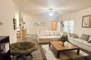 1035 Hamilton Ln, Belton, TX 76513 - Photo 2