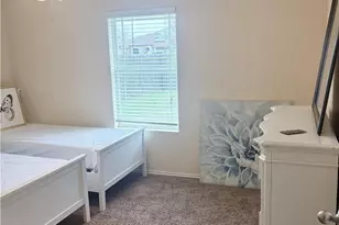 1035 Hamilton Ln, Belton, TX 76513 - Photo 6