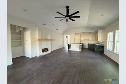 312 Mitchell Street, Belton, TX 76513 - Photo 2