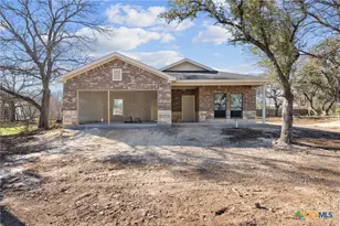 312 Mitchell St, Belton, TX 76513 - Photo 1