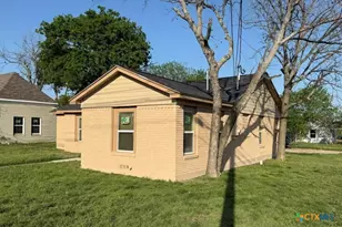 1300 N 2nd St, Killeen, TX 76541 - Photo 2