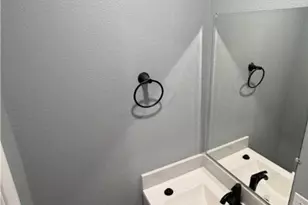 1300 N 2nd St, Killeen, TX 76541 - Photo 14