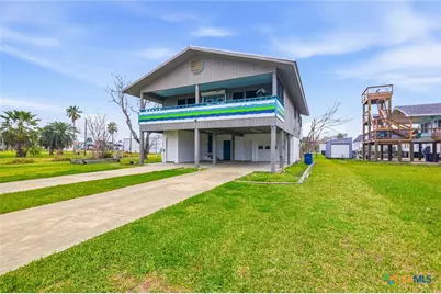 115 W Adams Street, Port O Connor, TX 77982 - Photo 2