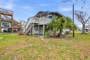 115 W Adams St, Port O'Connor, TX 77982 - Photo 6