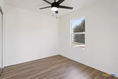 707 S 13th Street, Temple, TX 76504 - Photo 12