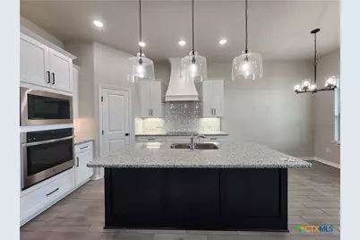 712 Eagle Crest Drive, Salado, TX 76571 - Photo 8