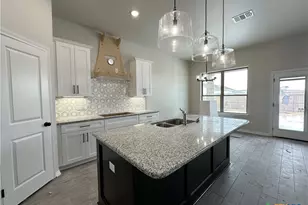 712 Eagle Crst Dr, Salado, TX 76571 - Photo 12