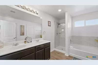 6429 Hoffman Plain, San Antonio, TX 78252 - Photo 24