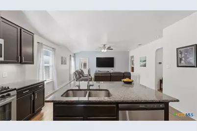 6429 Hoffman Plain, San Antonio, TX 78252 - Photo 14