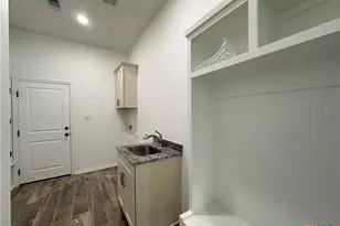 706 Golden Eagle Dr, Salado, TX 76571 - Photo 22