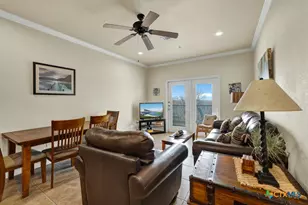 1247 Gruene Rd, New Braunfels, TX 78130 - Photo 8