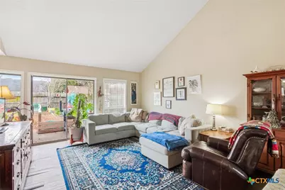 110 Rio Vista Drive, Victoria, TX 77904 - Photo 12