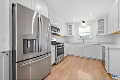 808 Vogel Drive, Lockhart, TX 78644 - Photo 12